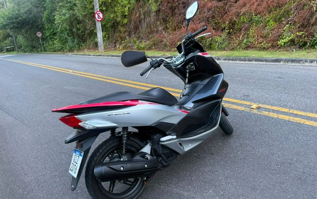 imagem-https://www.socarrao.com.br/sc-vehicle-images-prod/2688647/1788542513440-gb-9412ca2.jpeg