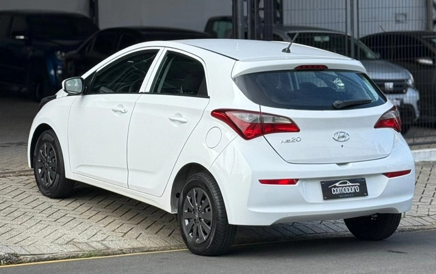 imagem-https://www.socarrao.com.br/sc-vehicle-images-prod/2688721/1784208950207-14_100332.jpg