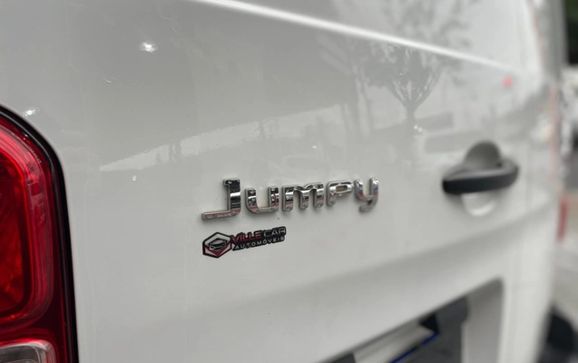 imagem-https://www.socarrao.com.br/sc-vehicle-images-prod/2688808/1784209387080-c76168518c9349158ef5f55c79983e30_1784209339114.jpg