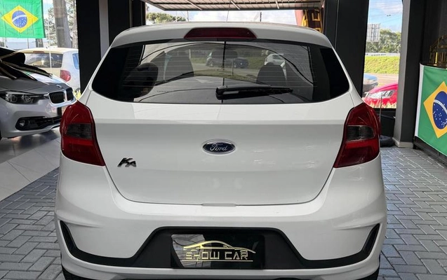 imagem-https://www.socarrao.com.br/sc-vehicle-images-prod/2689049/1784209830081-8252011_13_B_d8a6fcc08b.jpeg