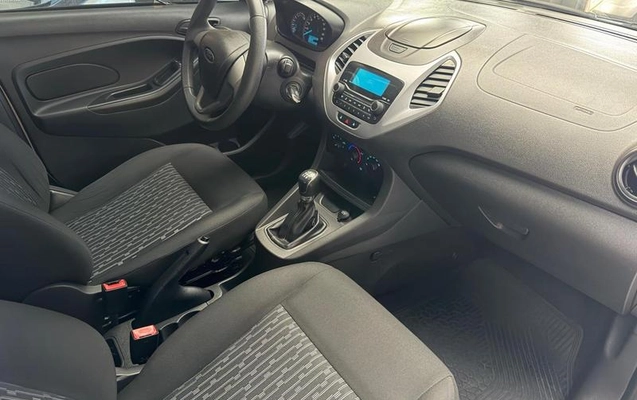 imagem-https://www.socarrao.com.br/sc-vehicle-images-prod/2689049/1784209830087-8252011_10_B_f2fcfb762e.jpeg