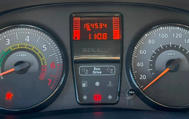 imagem-https://www.socarrao.com.br/sc-vehicle-images-prod/2689320/1784210678422-I3vhRcPQne4AqryTEeZZet6lbmCyrjxV.jpg