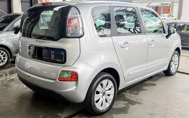 imagem-https://www.socarrao.com.br/sc-vehicle-images-prod/2689369/1784211767869-gb-6fba8be.jpeg