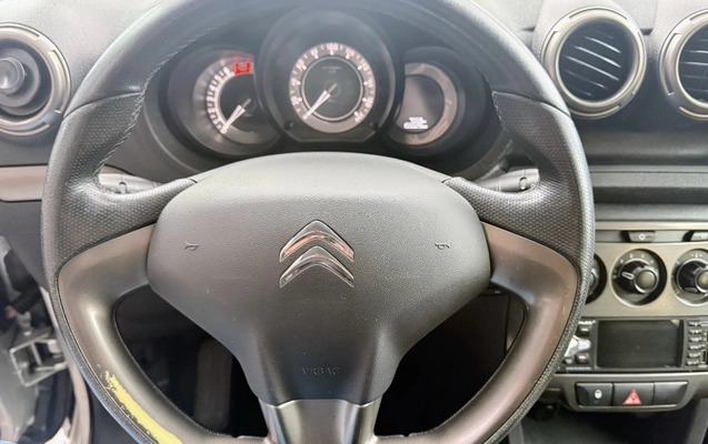 imagem-https://www.socarrao.com.br/sc-vehicle-images-prod/2689369/1784211767870-gb-43f1f0c.jpeg