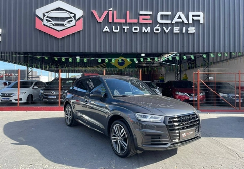 Audi Q5 2018 Cinza — foto 1 de 3