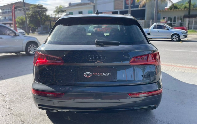 imagem-https://www.socarrao.com.br/sc-vehicle-images-prod/2689619/1784211712235-7232024c80874222831ac6fc6eed90da_1784211659217.jpg