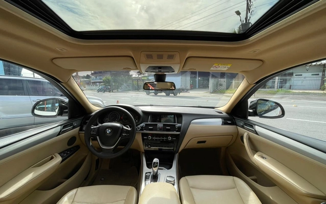 imagem-https://www.socarrao.com.br/sc-vehicle-images-prod/2689764/1784212239357-ddf45fa2b0354ae693bc40444143adf5_1784212102607.jpg