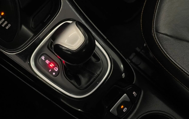 imagem-https://www.socarrao.com.br/sc-vehicle-images-prod/2689891/1784212836638-d30bcb2532114c6583e1d4b25c57968d_1784212378843.jpg
