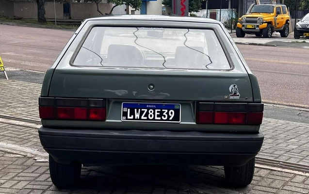imagem-https://www.socarrao.com.br/sc-vehicle-images-prod/2690/1786065801879-7695245_3_B_baab09e15c.jpeg