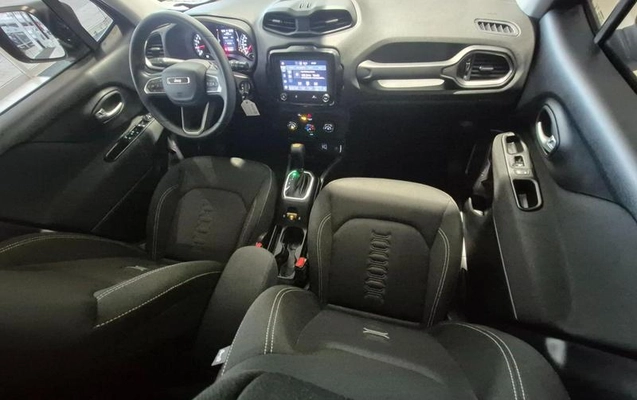 imagem-https://www.socarrao.com.br/sc-vehicle-images-prod/2690725/1787225523889-8266037_9_B_f233da4a07.jpeg
