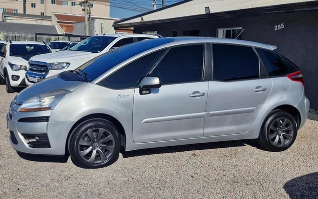 imagem-https://www.socarrao.com.br/sc-vehicle-images-prod/2690775/1788972772246-8284965_1_B_9882e9e081.jpeg