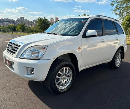 Caoa Chery Tiggo 2.0 16V Mec. 5p 2014 Branco — foto 1 de 3