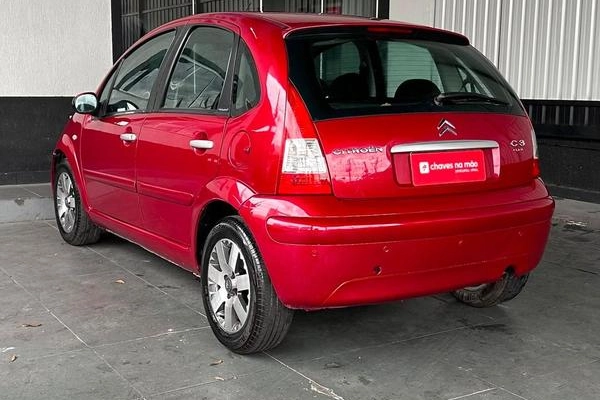 imagem-https://www.socarrao.com.br/sc-vehicle-images-prod/2691184/1788187116230-8285827_7_B_0f5e2a6221.jpeg
