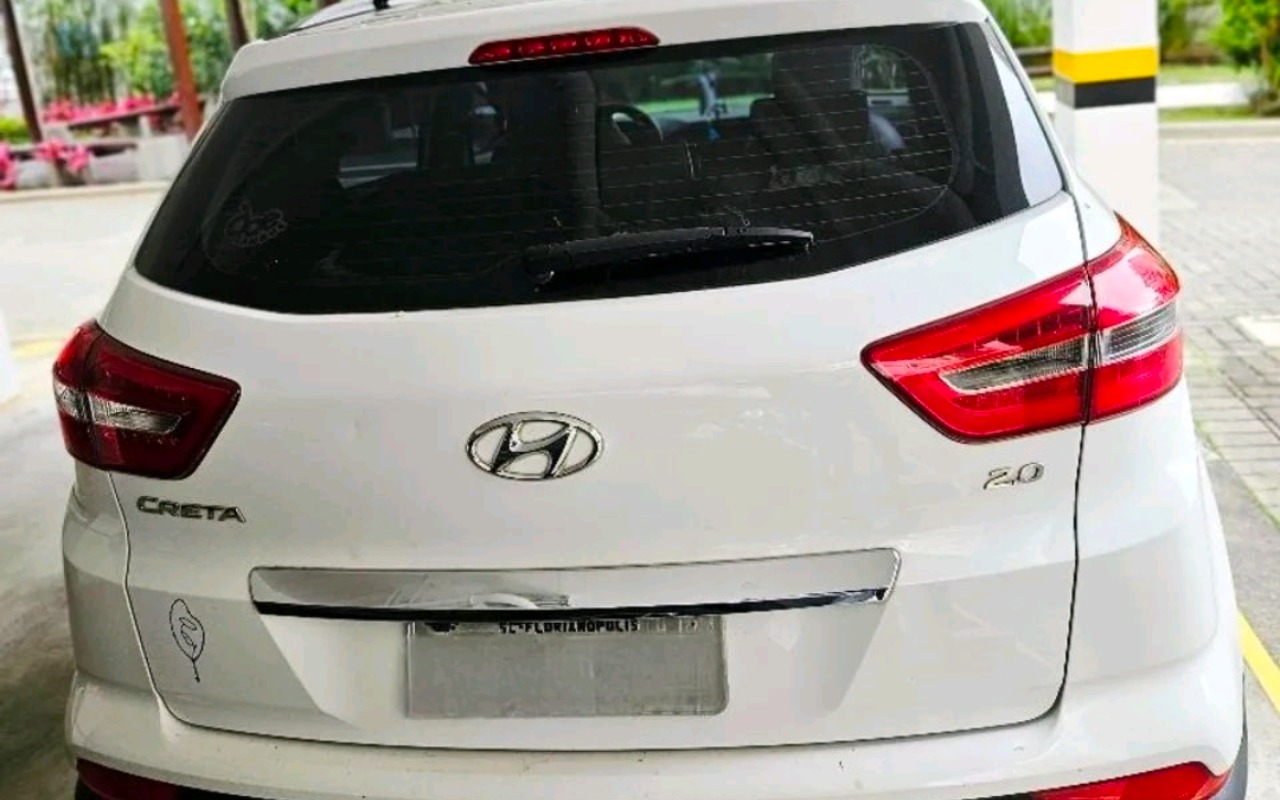 imagem-https://www.socarrao.com.br/sc-vehicle-images-prod/2691308/1784217083677-U2NyZWVuc2hvdF8yMDI2MDcxNl8wODI3MzZfT0xYLmpwZw.jpg