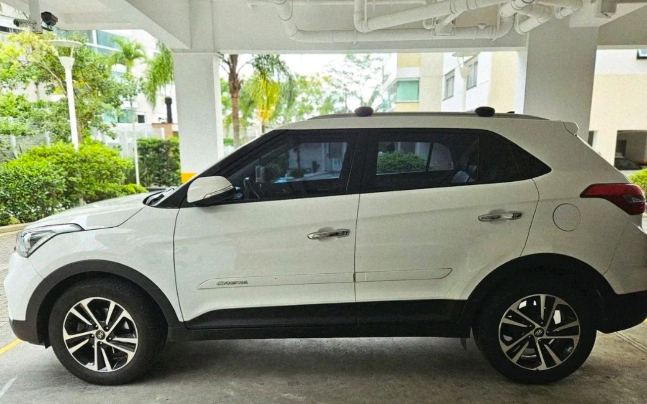 imagem-https://www.socarrao.com.br/sc-vehicle-images-prod/2691308/1784217083932-U2NyZWVuc2hvdF8yMDI2MDcxNl8wODI3NTBfT0xYLmpwZw.jpg