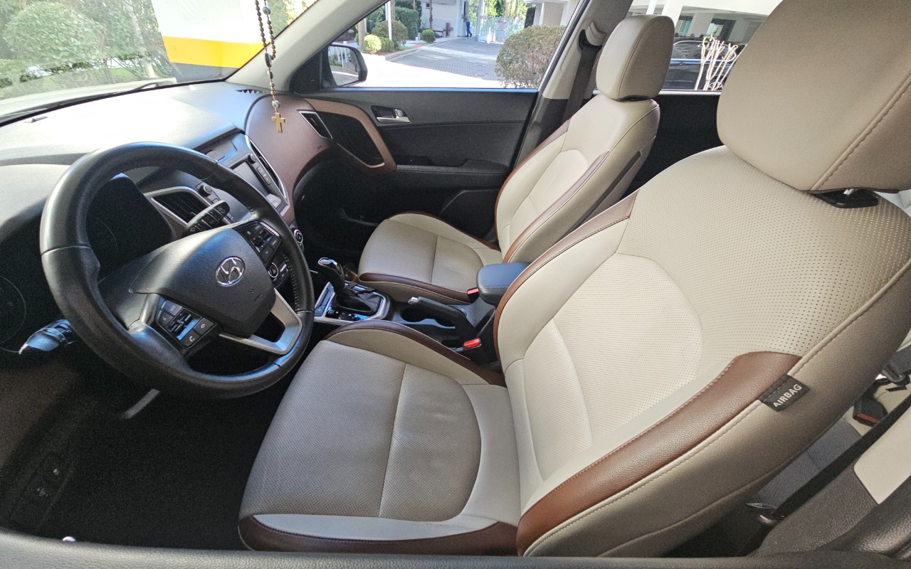 imagem-https://www.socarrao.com.br/sc-vehicle-images-prod/2691308/1784234954083-MjAyNjA3MTZfMTMzODM3LmpwZw.jpg