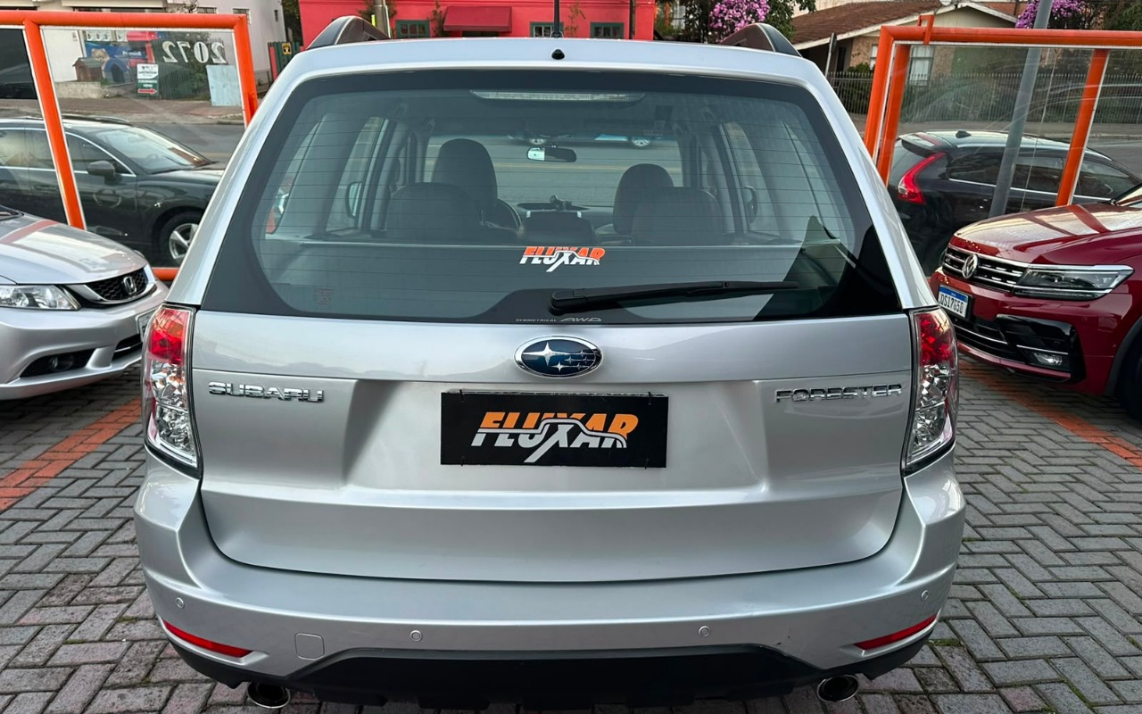 imagem-https://www.socarrao.com.br/sc-vehicle-images-prod/2692326/1784218776475-V2hhdHNBcHAgSW1hZ2UgMjAyNi0wNy0xNiBhdCAxMy4xOC4wOSAoNCkuanBlZw.jpeg