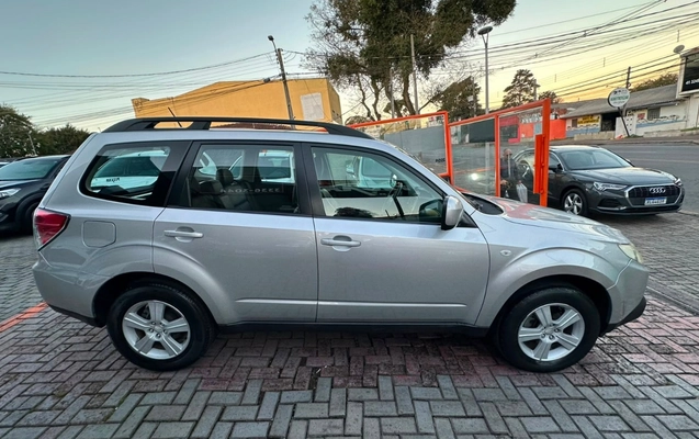 imagem-https://www.socarrao.com.br/sc-vehicle-images-prod/2692326/1784218776586-V2hhdHNBcHAgSW1hZ2UgMjAyNi0wNy0xNiBhdCAxMy4xOC4xMCAoMSkuanBlZw.jpeg