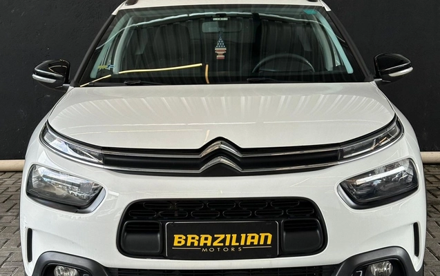 imagem-https://www.socarrao.com.br/sc-vehicle-images-prod/2692727/1784220207487-SU1HLTIwMjYwNjAzLVdBMDAxMi5qcGc.jpg
