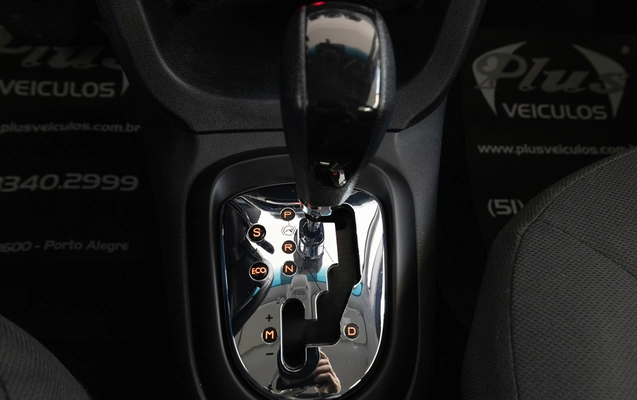imagem-https://www.socarrao.com.br/sc-vehicle-images-prod/2692878/1788872674007-1a3abd186c854cc0a8513405ba0f031a_1784220288942.jpg