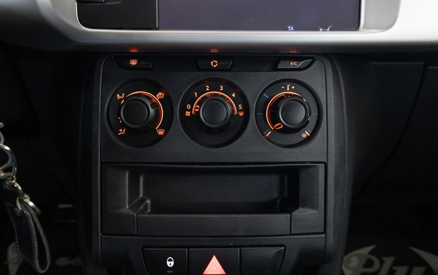 imagem-https://www.socarrao.com.br/sc-vehicle-images-prod/2692878/1788872674008-986972e1b4ec4b6e9a568bc955d2f5e8_1784220288947.jpg
