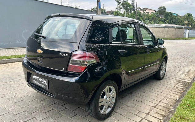 imagem-https://www.socarrao.com.br/sc-vehicle-images-prod/2692986/1784220686604-003_57092a8b074fc232c203ed2edb8fdfaa.jpeg