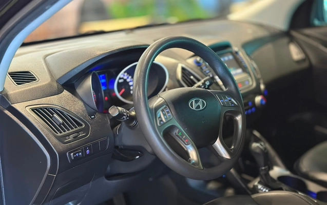 imagem-https://www.socarrao.com.br/sc-vehicle-images-prod/2693300/1788894408550-ac306c50d0e04ac39f517cdc5942070f_1784221370484.jpg