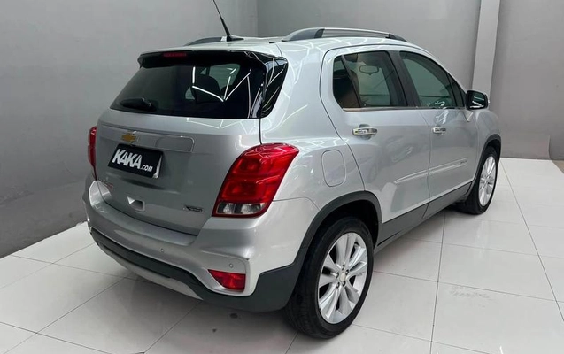 imagem-https://www.socarrao.com.br/sc-vehicle-images-prod/2693477/1784221733522-8242641_0_B_f045f69358.jpeg