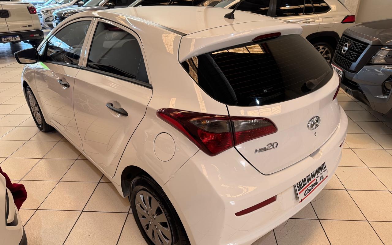 imagem-https://www.socarrao.com.br/sc-vehicle-images-prod/2693540/1784221842751-V2hhdHNBcHAgSW1hZ2UgMjAyNi0wNy0xNiBhdCAxMy40Ny4zNCAoMikuanBlZw.jpeg