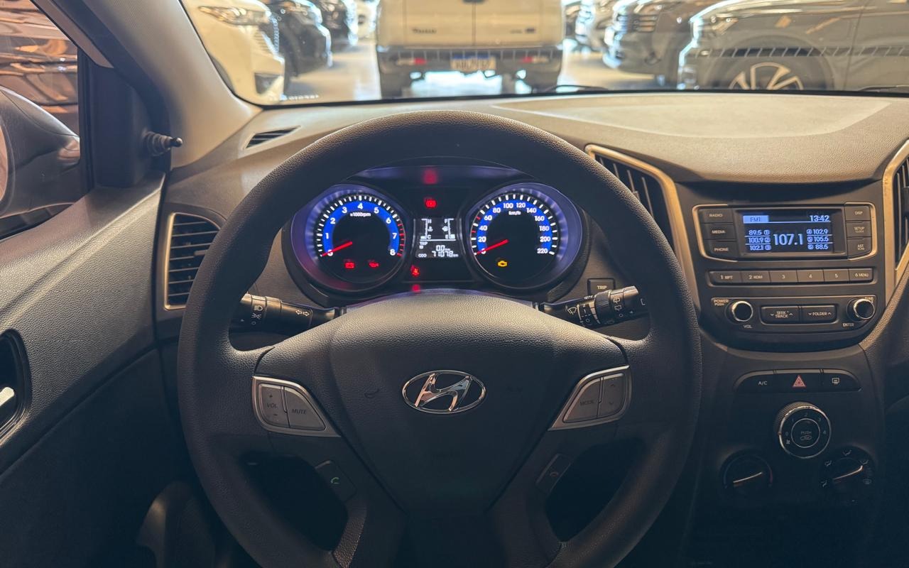 imagem-https://www.socarrao.com.br/sc-vehicle-images-prod/2693540/1784221843267-V2hhdHNBcHAgSW1hZ2UgMjAyNi0wNy0xNiBhdCAxMy40Ny4zNCAoNikuanBlZw.jpeg