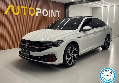 Volkswagen Jetta 2024 Branco — foto 1 de 3