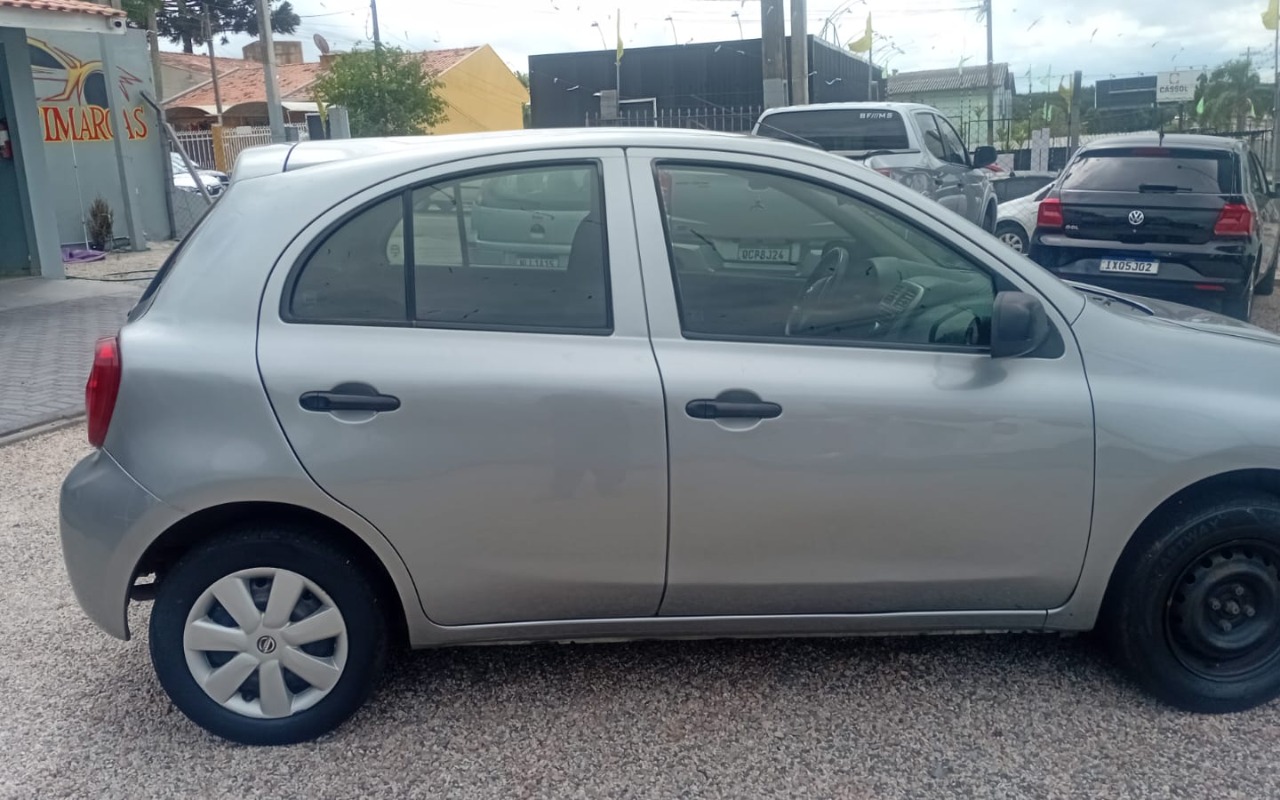 imagem-https://www.socarrao.com.br/sc-vehicle-images-prod/2693985/1784222791413-V2hhdHNBcHAgSW1hZ2UgMjAyNi0wMS0wNiBhdCAxNC40My4wMSAoMikuanBlZw.jpeg