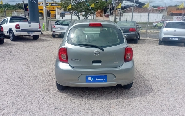 imagem-https://www.socarrao.com.br/sc-vehicle-images-prod/2693985/1784222791521-V2hhdHNBcHAgSW1hZ2UgMjAyNi0wMS0wNiBhdCAxNC40My4wMS5qcGVn.jpeg