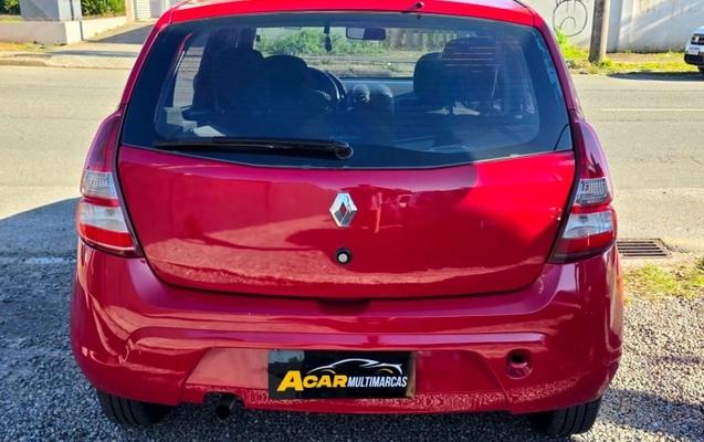 imagem-https://www.socarrao.com.br/sc-vehicle-images-prod/2694007/1789827913936-xwqbDpU1RwvsTW7Jd4xazvv4iJqcMz6D.jpg