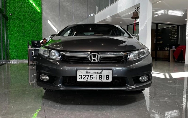 imagem-https://www.socarrao.com.br/sc-vehicle-images-prod/2694061/1787581607989-8273906_1_B_6d4a4d5a88.jpeg