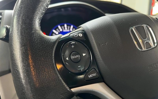 imagem-https://www.socarrao.com.br/sc-vehicle-images-prod/2694061/1787581608000-8273906_20_B_57dfabcb1d.jpeg