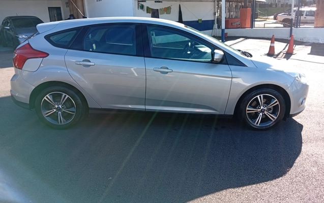 imagem-https://www.socarrao.com.br/sc-vehicle-images-prod/2695322/1784226482256-MTc4NDIyNjI5MjI5OTgwNzgwNTc4NjM1MDg3MzY3NzUuanBn.jpg