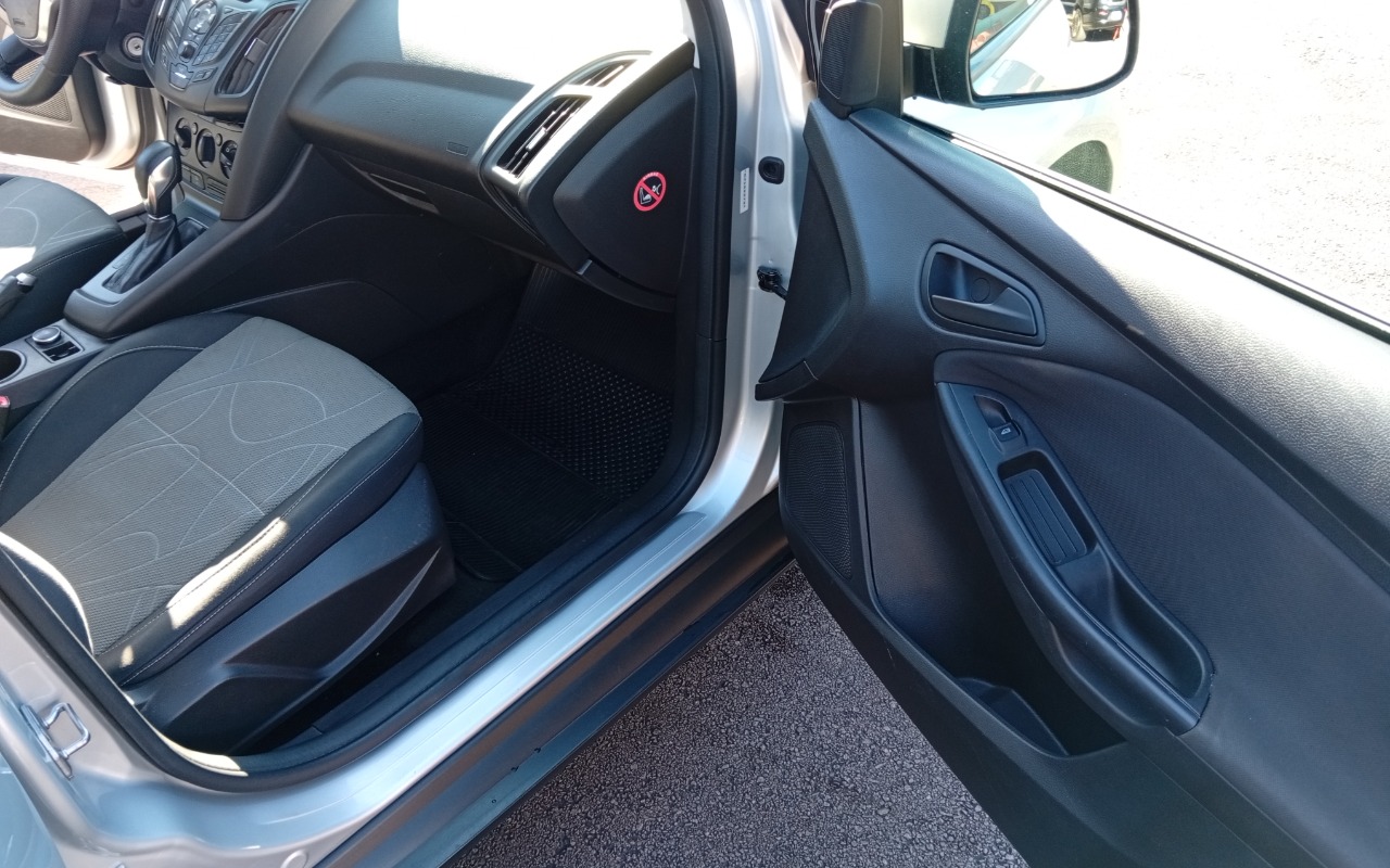 imagem-https://www.socarrao.com.br/sc-vehicle-images-prod/2695322/1784226483492-MTc4NDIyNjQzMDU4NTQ2ODk5OTE2NTM5NDYzNDgwNzYuanBn.jpg
