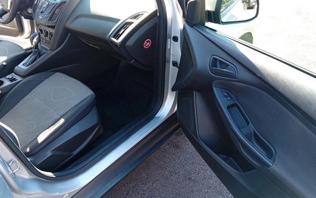 imagem-https://www.socarrao.com.br/sc-vehicle-images-prod/2695322/1784226483492-MTc4NDIyNjQzMDU4NTQ2ODk5OTE2NTM5NDYzNDgwNzYuanBn.jpg