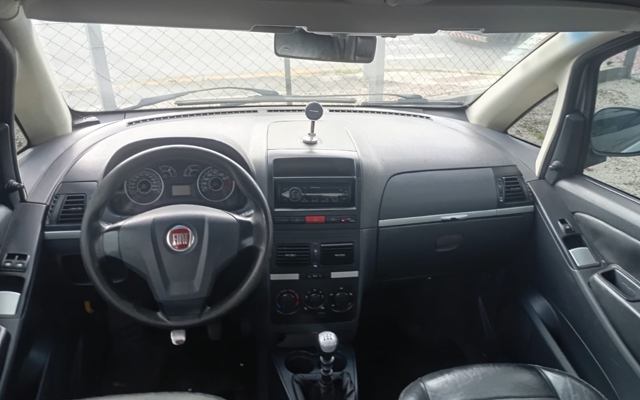 imagem-https://www.socarrao.com.br/sc-vehicle-images-prod/2695742/1784227084935-V2hhdHNBcHAgSW1hZ2UgMjAyNi0wNS0xNCBhdCAxMi41OS40OS5qcGVn.jpeg