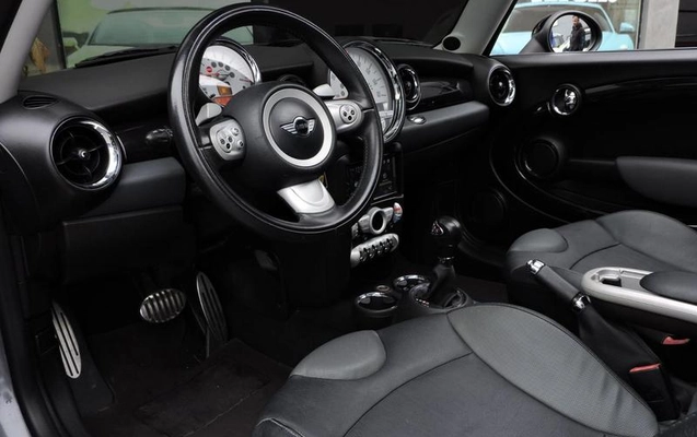 imagem-https://www.socarrao.com.br/sc-vehicle-images-prod/2695915/1790782321253-8121321_16_B_b8df564fd3.jpeg