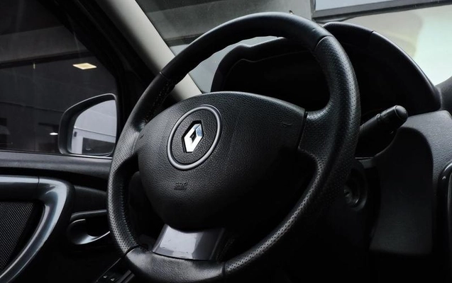 imagem-https://www.socarrao.com.br/sc-vehicle-images-prod/2695921/1790782327607-8104983_9_B_bfa6320c90.jpeg