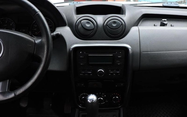 imagem-https://www.socarrao.com.br/sc-vehicle-images-prod/2695921/1790782327608-8104983_5_B_7a5288d258.jpeg