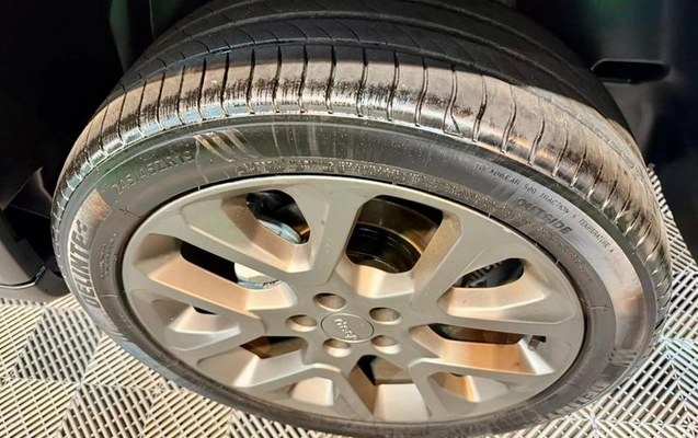 imagem-https://www.socarrao.com.br/sc-vehicle-images-prod/2696078/1789999675747-8286638_8_B_0e1a8b0bc9.jpeg