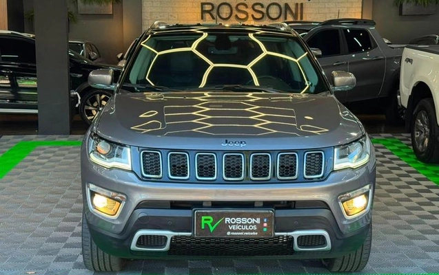 imagem-https://www.socarrao.com.br/sc-vehicle-images-prod/2696176/1789403120325-8285759_4_B_3d0c21e62d.jpeg