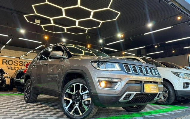imagem-https://www.socarrao.com.br/sc-vehicle-images-prod/2696176/1789403120327-8285759_0_B_2de198f35c.jpeg