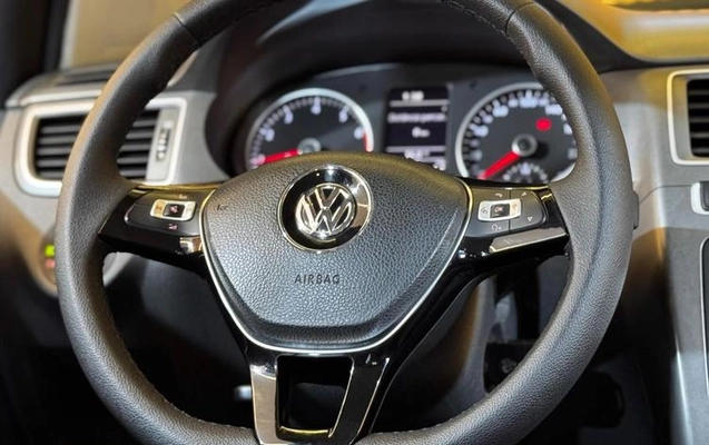 imagem-https://www.socarrao.com.br/sc-vehicle-images-prod/2696214/1787926548576-8116964_16_B_3dc00ff191.jpeg