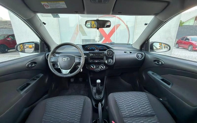 imagem-https://www.socarrao.com.br/sc-vehicle-images-prod/2696571/1790886198423-8237278_2_B_3fc2a3a6a4.jpeg