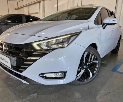 Nissan VERSA 2025 Cinza — foto 1 de 3