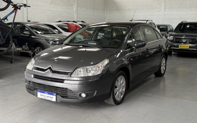 imagem-https://www.socarrao.com.br/sc-vehicle-images-prod/2697146/1784308299850-vehicle_image_1784229794_63036c0823db2e4065ba0d2090d35ea6.jpeg